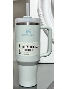Stanley Quencher H2.0 FlowState 40oz Tumbler, MIST